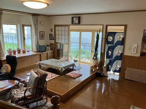 detached 北海道富良野市桂木町
