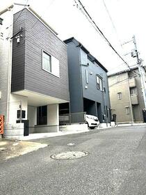神奈川県横浜市鶴見区寺谷１丁目