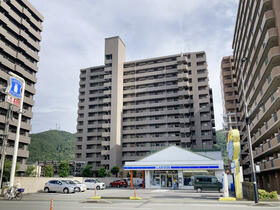 徳島県徳島市佐古六番町