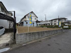 三重県四日市市釆女が丘２丁目