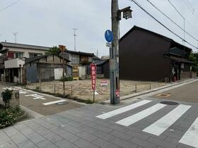 大阪府八尾市久宝寺３丁目