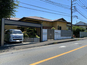 神奈川県厚木市小野