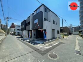 福岡県福岡市西区愛宕１丁目