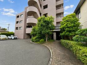 岡山県岡山市北区伊島町1丁目
