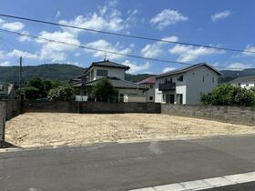 福島県伊達郡桑折町大字万正寺字東桑島