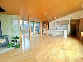 静岡県静岡市駿河区国吉田５丁目