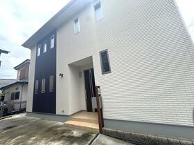 埼玉県東松山市松本町1丁目