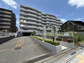 京都府京都市伏見区桃山町松平筑前
