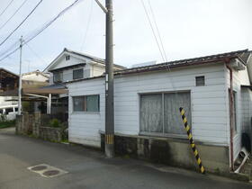愛媛県松山市枝松１丁目