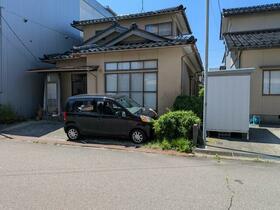 石川県金沢市馬替３丁目