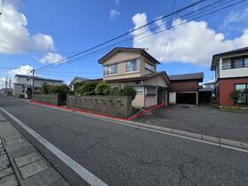 秋田県秋田市牛島西１丁目