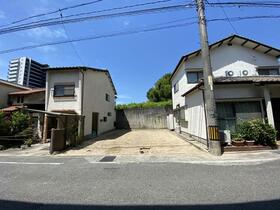 広島県安芸郡府中町青崎東