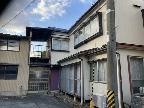 detached 山形県鶴岡市宝町