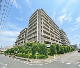 埼玉県草加市花栗４丁目