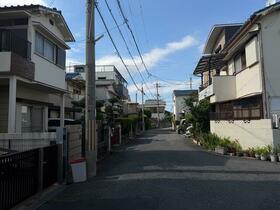 大阪府羽曳野市島泉１丁目