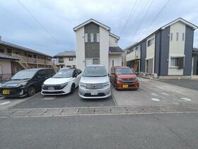 神奈川県愛甲郡愛川町中津