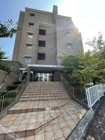 兵庫県西宮市大社町