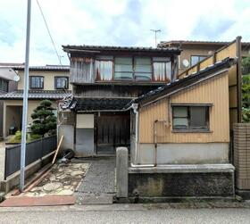 石川県金沢市本多町１丁目