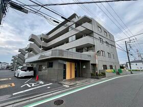 埼玉県鶴ヶ島市大字藤金