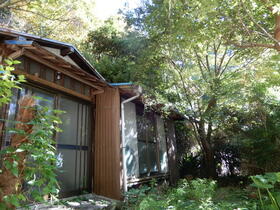神奈川県横須賀市東逸見町２丁目