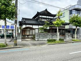 富山県高岡市東上関