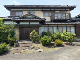 山梨県南巨摩郡南部町本郷