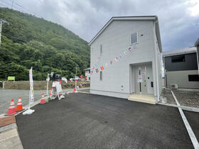 山形県山形市松波１丁目
