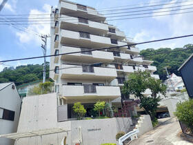 兵庫県神戸市中央区山本通4丁目