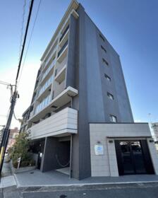 京都府京都市右京区西京極浜ノ本町