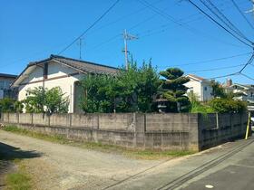 熊本県熊本市中央区出水８丁目