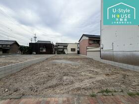 愛知県蒲郡市八百富町２丁目