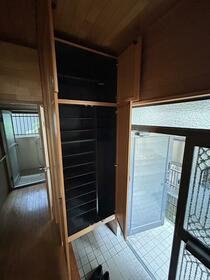 神奈川県秦野市堀川