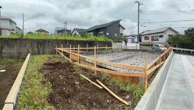 神奈川県伊勢原市岡崎