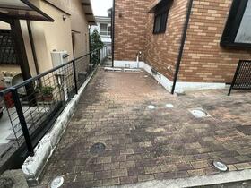 兵庫県宝塚市泉ガ丘