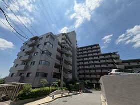 大阪府高槻市塚原３丁目