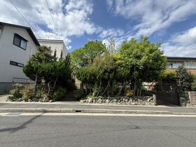 京都府向日市鶏冠井町荒内