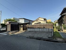 石川県金沢市寺地１丁目