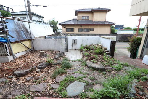 Image 11