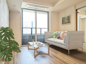 ファーストリアルタワー新宿