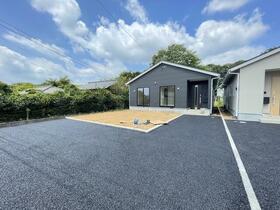 千葉県八街市八街ほ