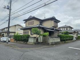茨城県龍ケ崎市長山1丁目