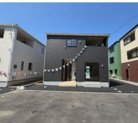 大阪府高槻市唐崎中１丁目