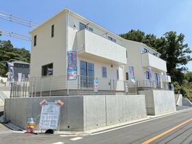 東京都町田市薬師台１丁目