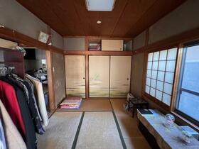 大阪府豊中市城山町１丁目