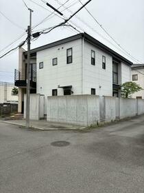 山梨県甲府市湯村１丁目
