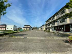 富山県小矢部市綾子