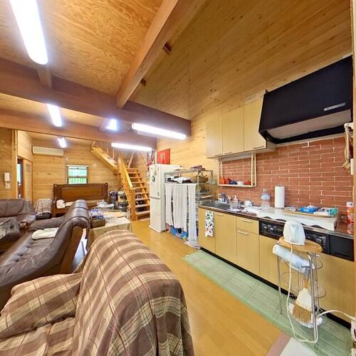 detached 宮城県刈田郡蔵王町遠刈田温泉字小妻坂