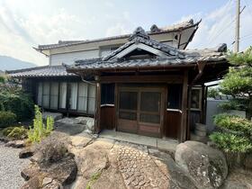 兵庫県神崎郡市川町小谷