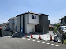 東京都町田市金井８丁目