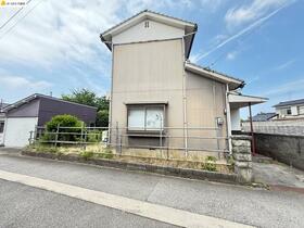 富山県富山市粟島町３丁目